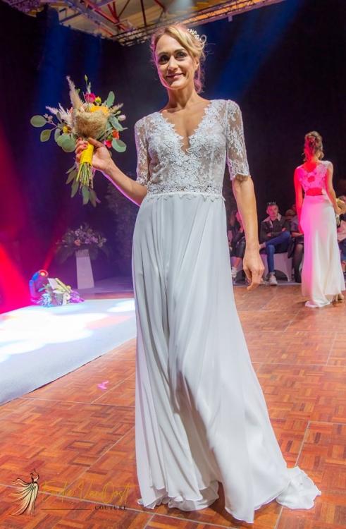 Emilie Van Oost Couture - robe de mariée fluide mousseline et dentelle de calais | 